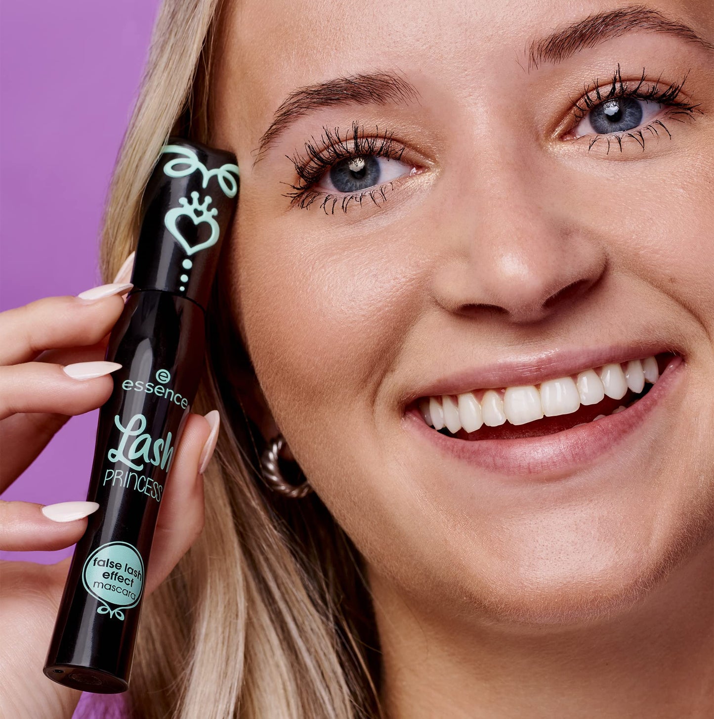 essence | Lash Princess False Lash Effect Mascara | Volumizing & Lengthening | Cruelty Free & Paraben Free