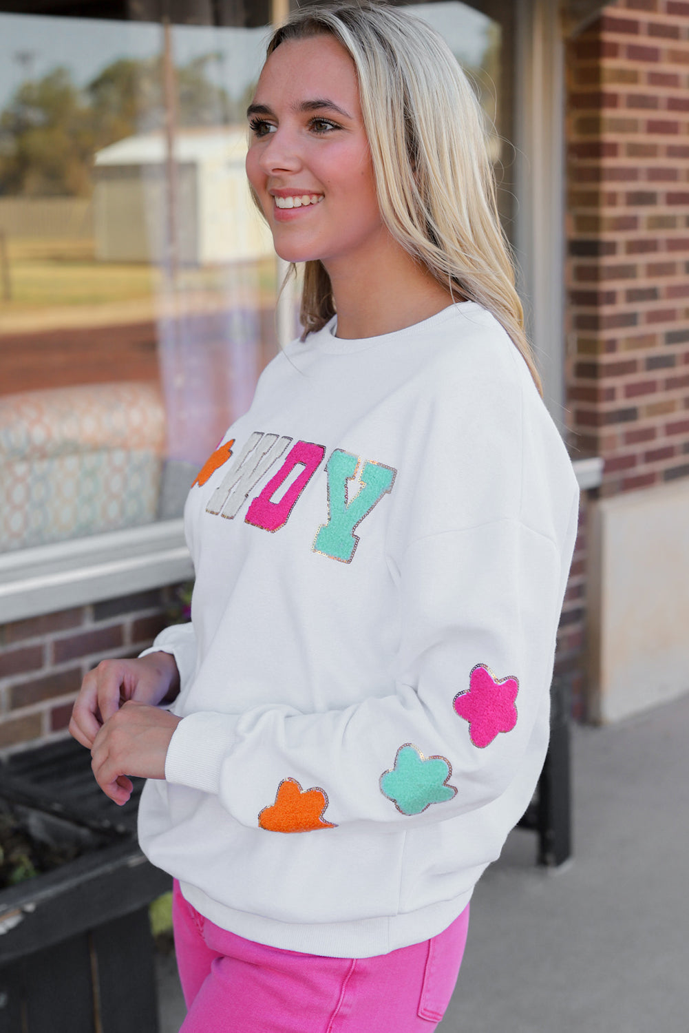 Sweatshirt Howdy Patch Graphic Casual